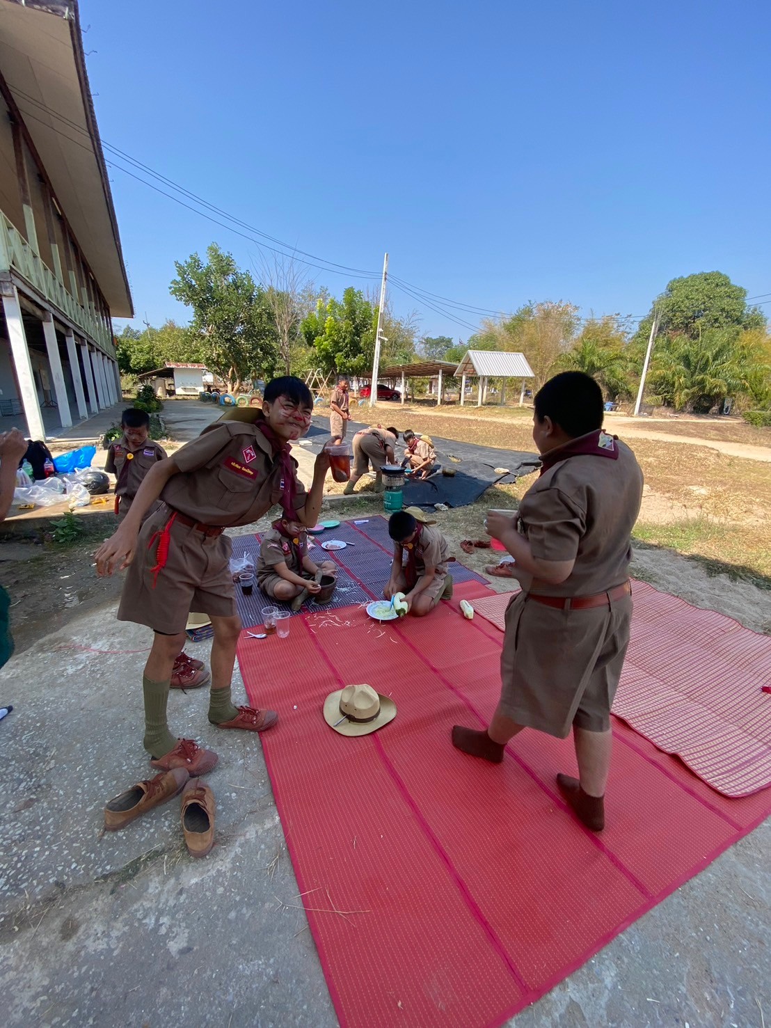 ภาพกิจกรรมการประกอบอาหารของลูกเสือ เนตรนารี สามัญ  